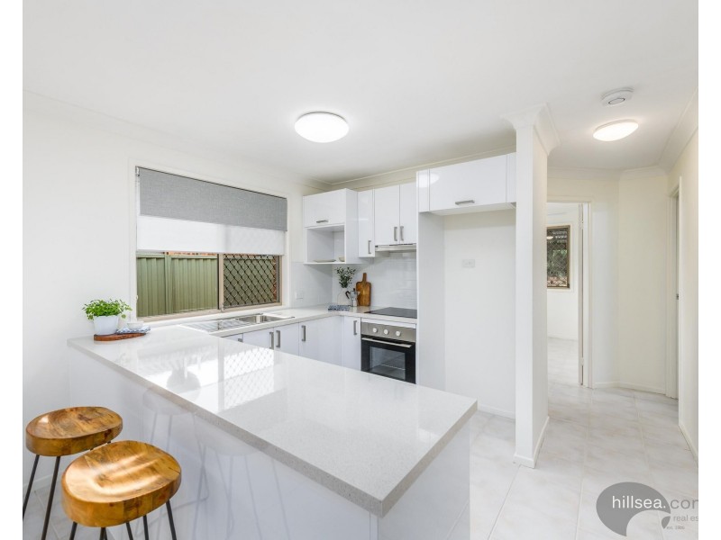 1/15 Nina Parade, Arundel QLD 4214