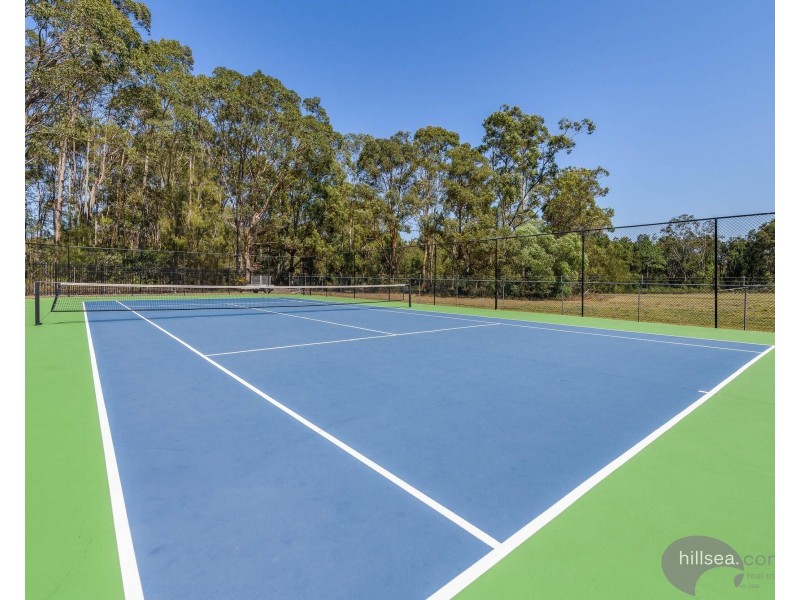64/530 Pine Ridge Road, Coombabah QLD 4216