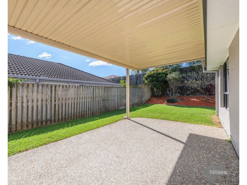 6 Gerard Street, Pacific Pines QLD 4211