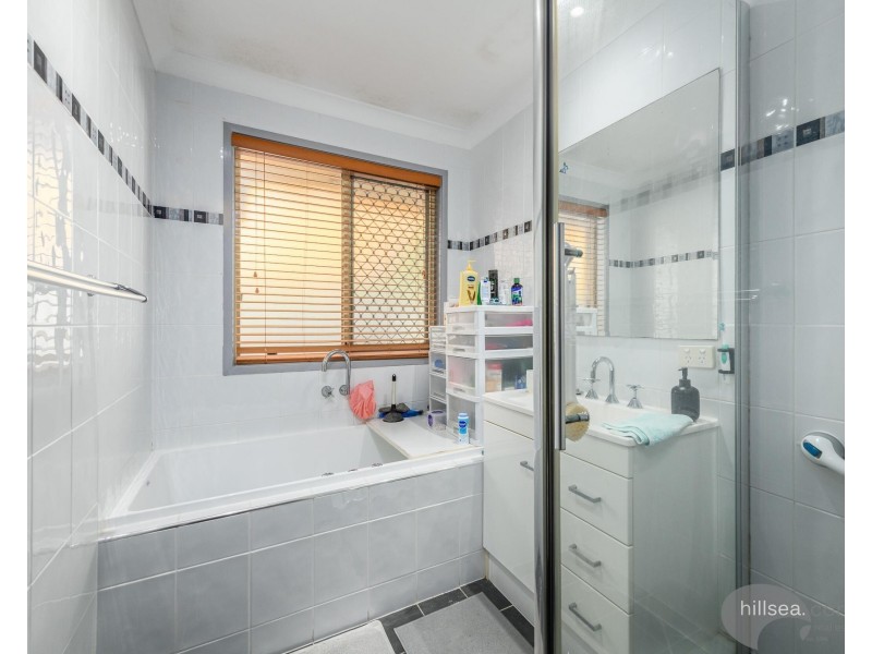15 Tradewinds Drive, Helensvale QLD 4212
