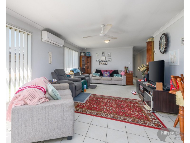 16 Serafina Drive, Helensvale QLD 4212