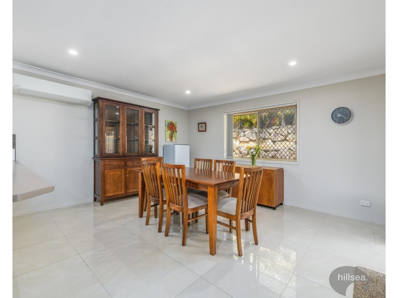 27 Saltwater Boulevard, Oxenford QLD 4210