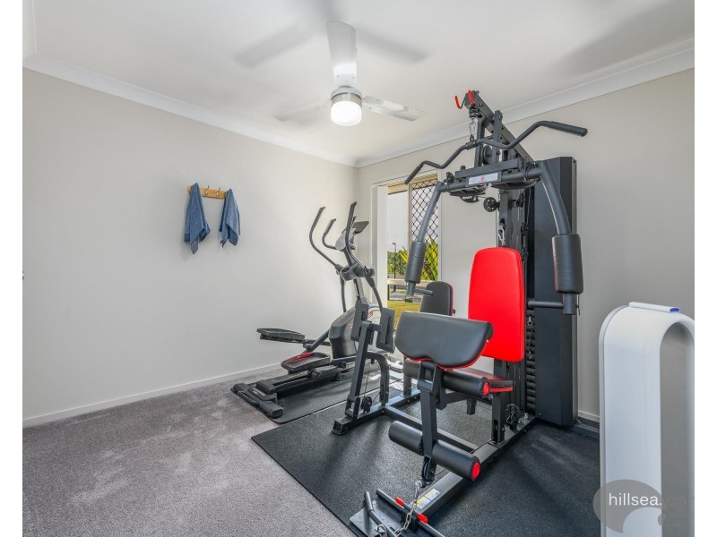 27 Saltwater Boulevard, Oxenford QLD 4210