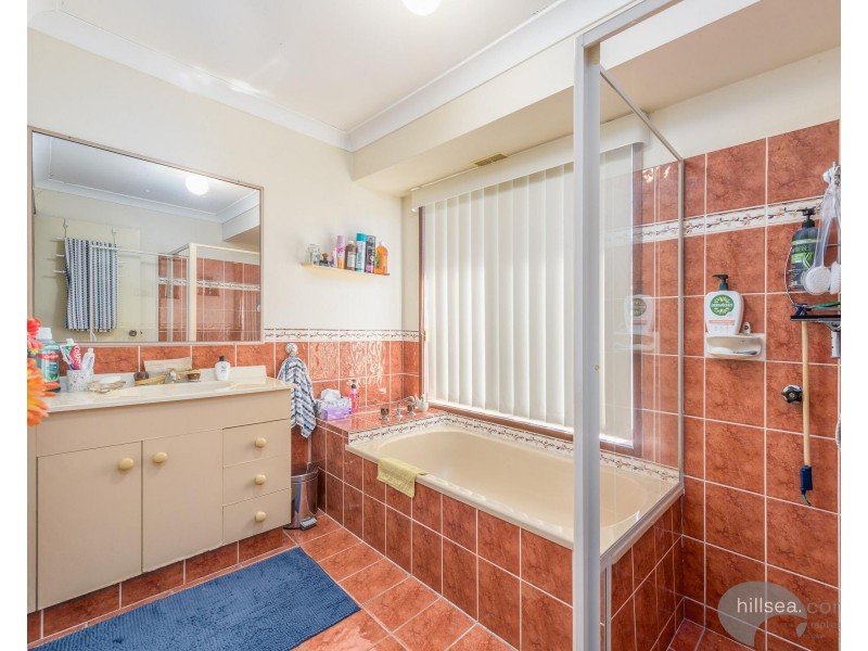 1 Gatton Court, Helensvale QLD 4212