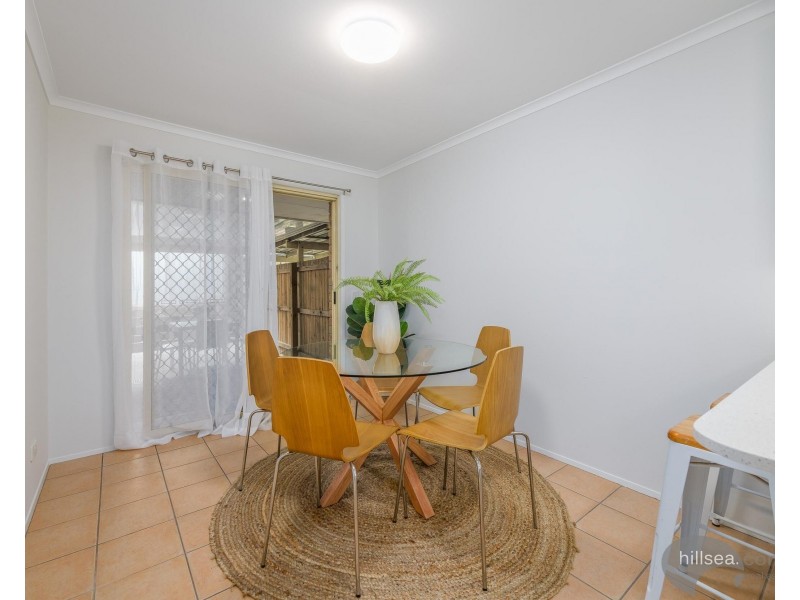2/10 Metro Crescent, Oxenford QLD 4210