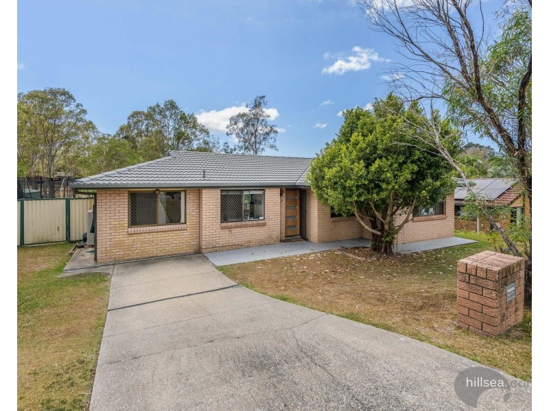 9 Halbury Court, Helensvale QLD 4212