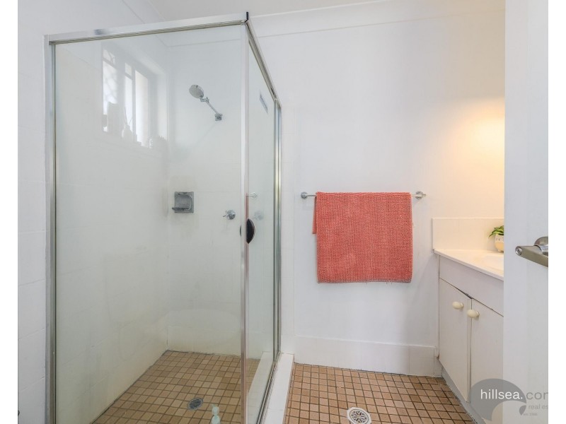 9 Halbury Court, Helensvale QLD 4212