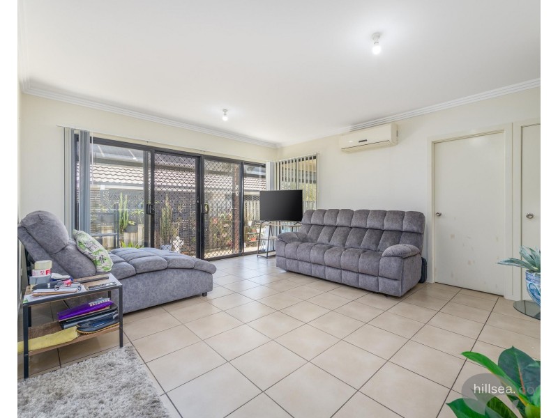 2/20 Sueinnes Street, Eagleby QLD 4207