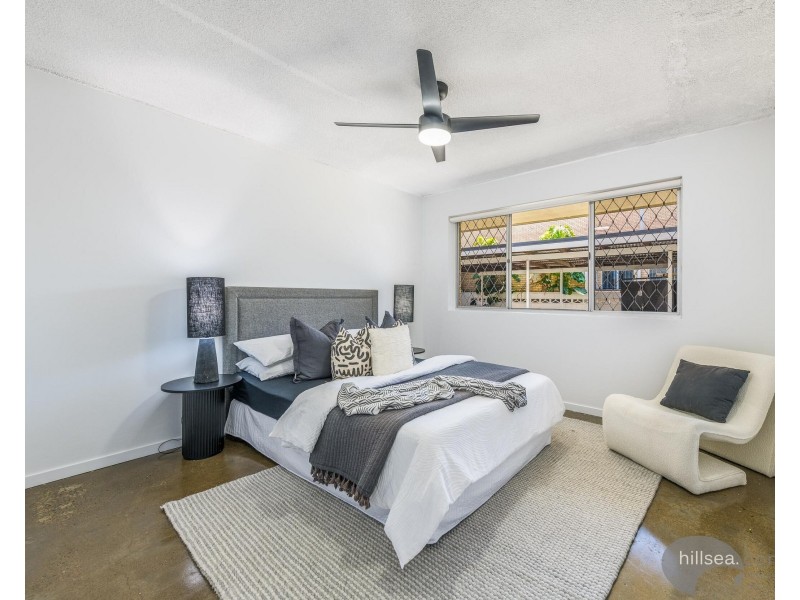 2/10 Railway Street, Southport QLD 4215