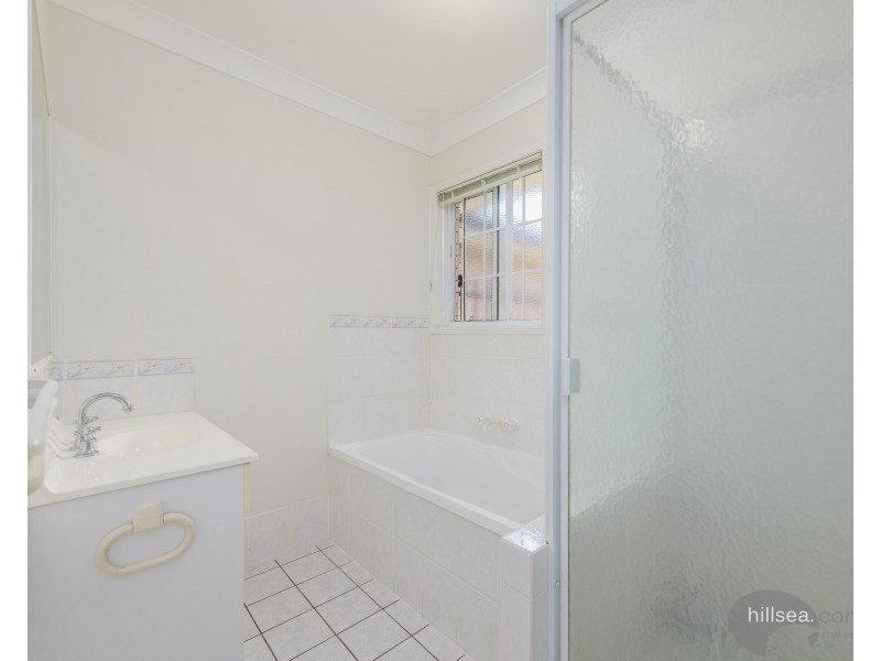 1/79 Cootharaba Drive, Helensvale QLD 4212
