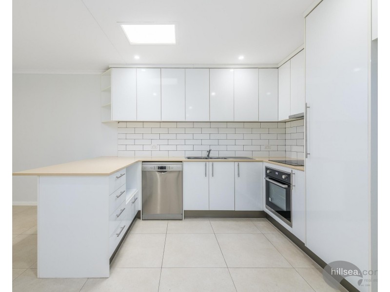 2/20 Paramount Place, Oxenford QLD 4210