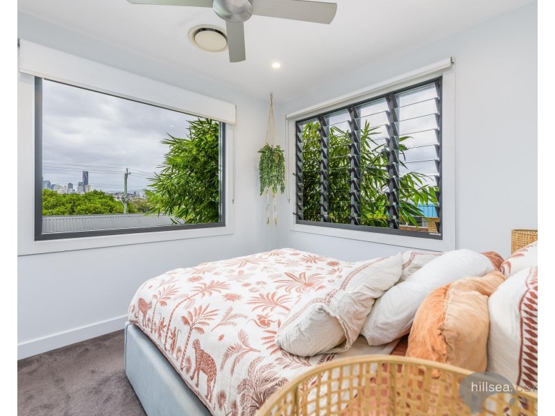 87 Hawthorne Road, Hawthorne QLD 4171