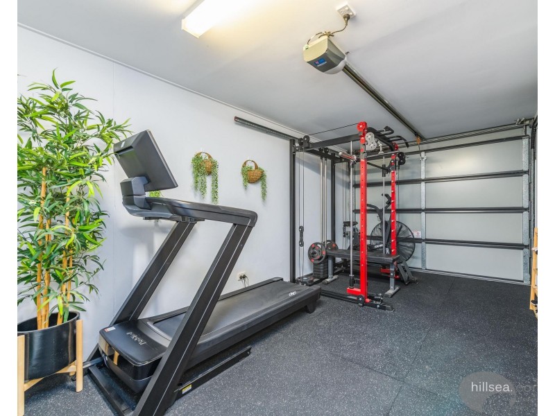 87 Hawthorne Road, Hawthorne QLD 4171