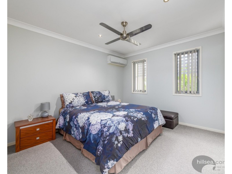 2/42 Careel Close, Helensvale QLD 4212
