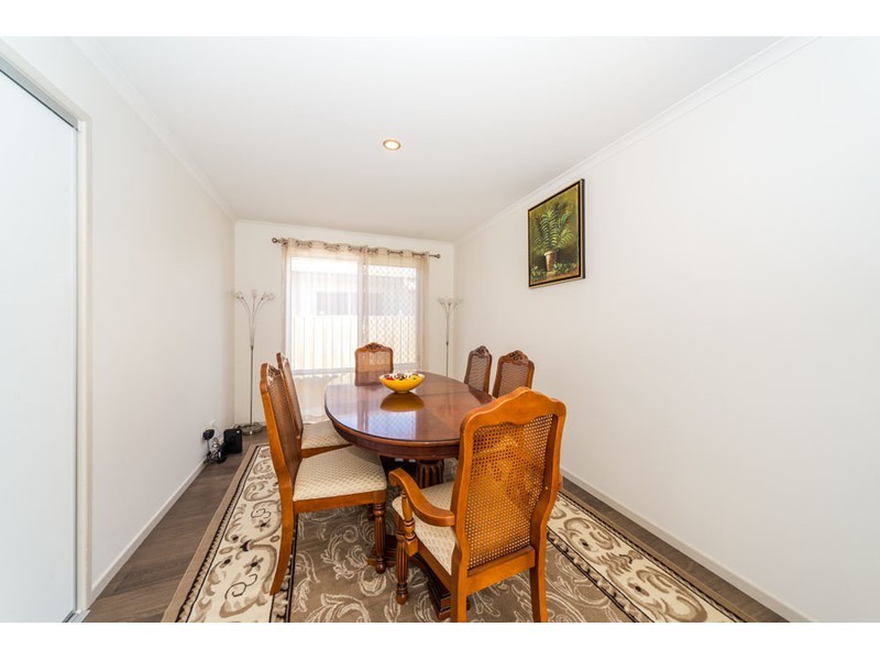 3 Casuarina Way, Helensvale QLD 4212