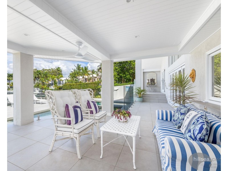 5801 Clearwater Crescent, Hope Island QLD 4212