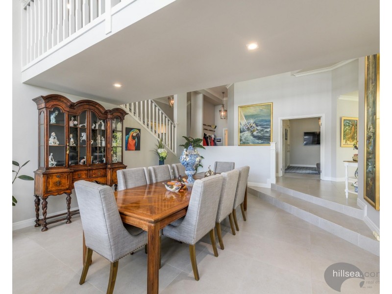 5801 Clearwater Crescent, Hope Island QLD 4212