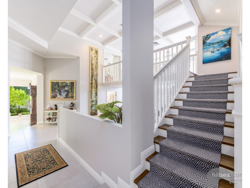 5801 Clearwater Crescent, Hope Island QLD 4212