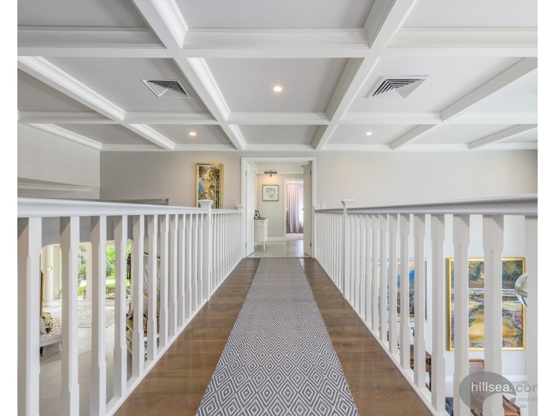 5801 Clearwater Crescent, Hope Island QLD 4212