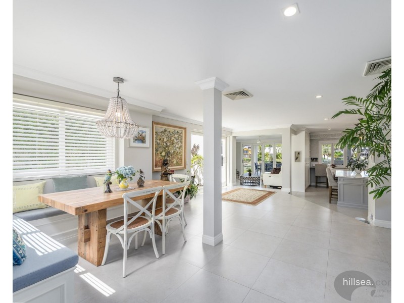 5801 Clearwater Crescent, Hope Island QLD 4212