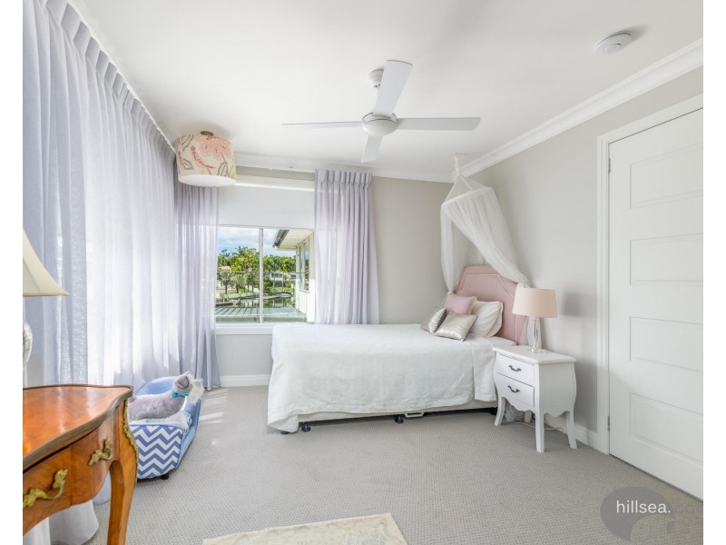 5801 Clearwater Crescent, Hope Island QLD 4212