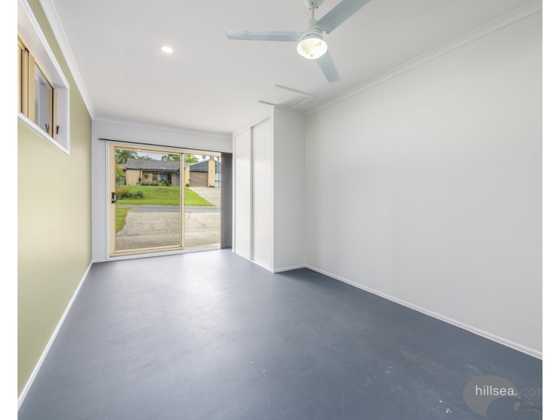 1/8 Theatre Street, Oxenford QLD 4210