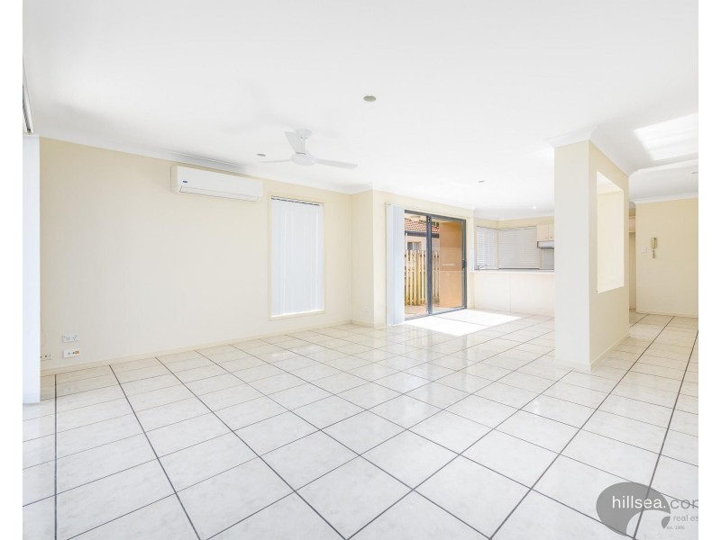 15/1-5 Studio Drive, Pacific Pines QLD 4211
