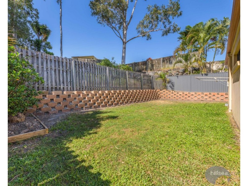 15/1-5 Studio Drive, Pacific Pines QLD 4211