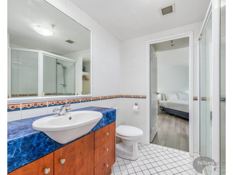 203/182-192 Marine Parade, Labrador QLD 4215
