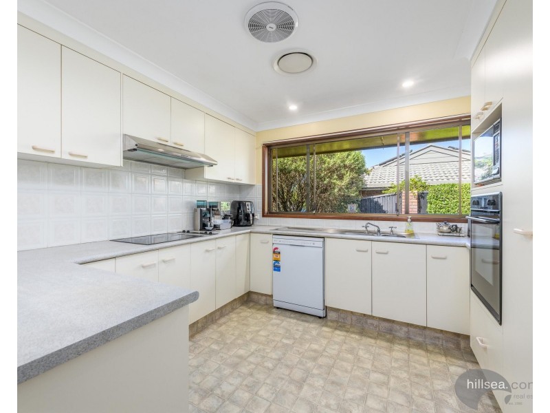 35 Latrobe Avenue, Helensvale QLD 4212