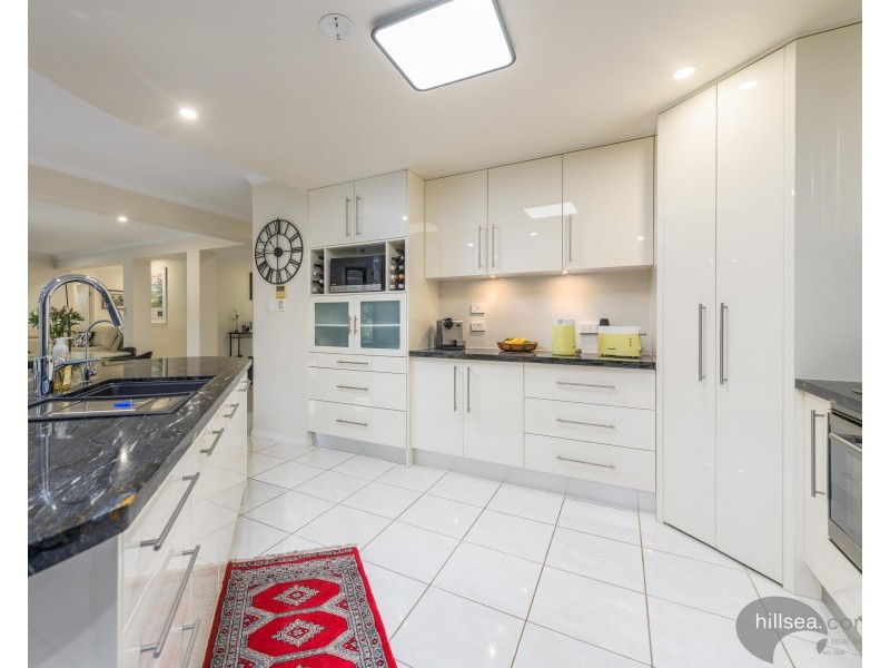 88 Salvado Drive, Pacific Pines QLD 4211