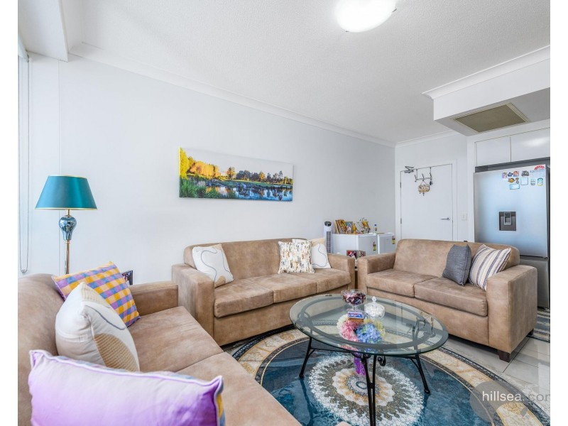 710/20 Labrador Street, Labrador QLD 4215