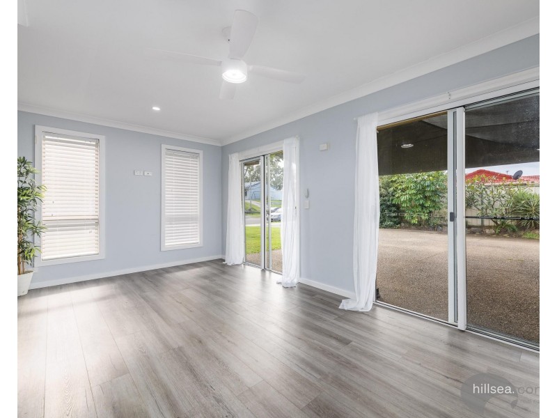 4 Adaminaby Drive, Helensvale QLD 4212