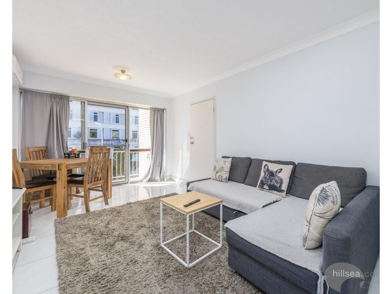 4/6 Garden Street, Southport QLD 4215