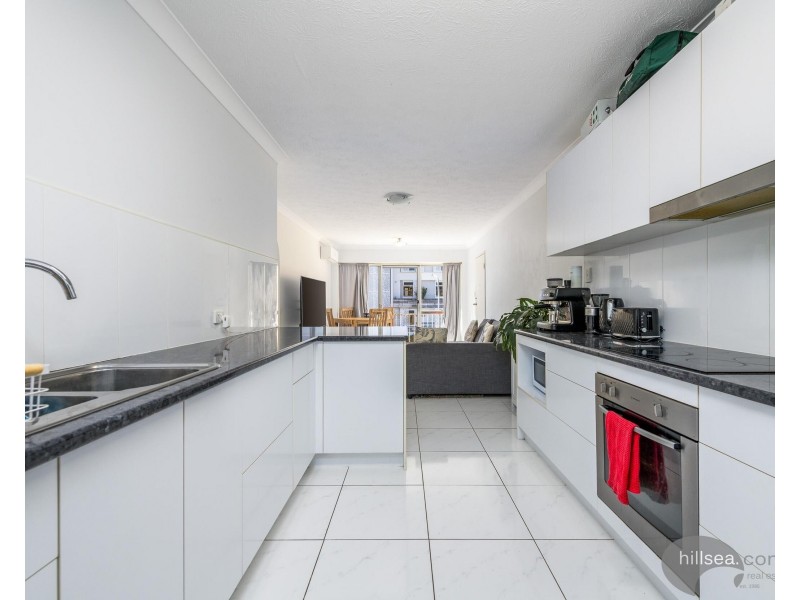 4/6 Garden Street, Southport QLD 4215