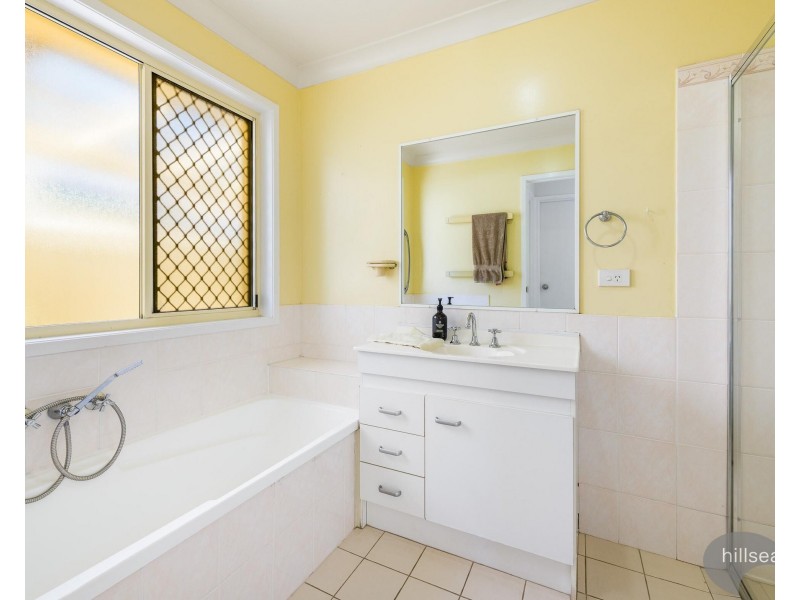 20 Trade Winds Drive, Helensvale QLD 4212