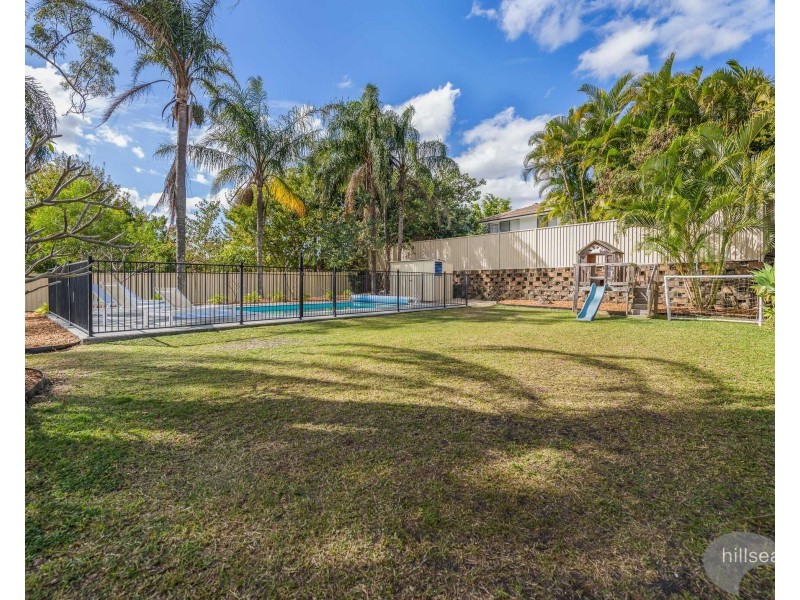 13 Artists Avenue, Oxenford QLD 4210