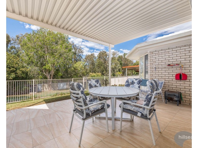 15 Corringle Close, Helensvale QLD 4212