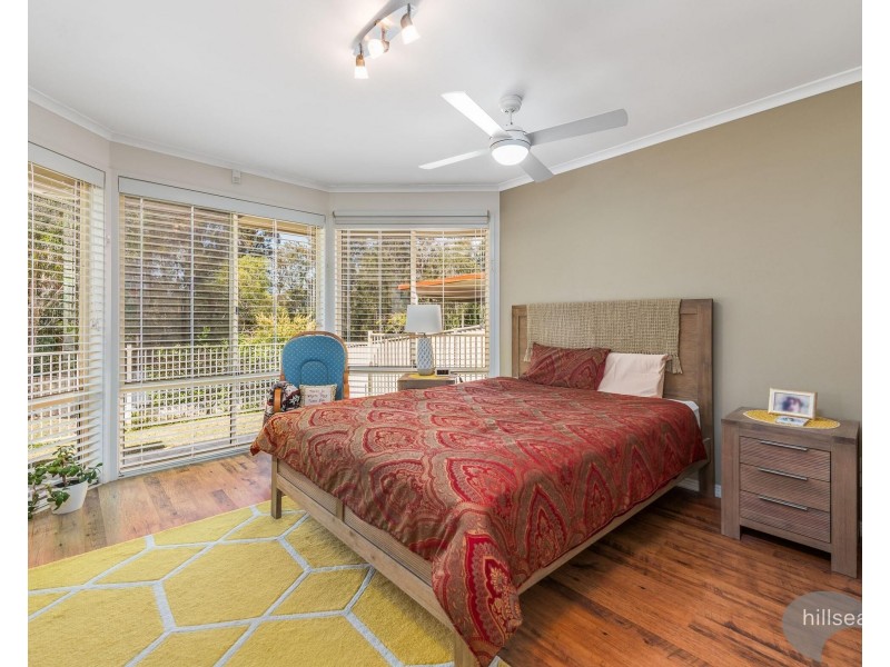 15 Corringle Close, Helensvale QLD 4212