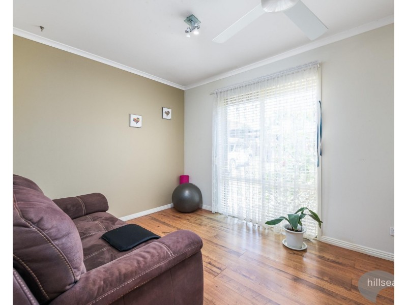 15 Corringle Close, Helensvale QLD 4212