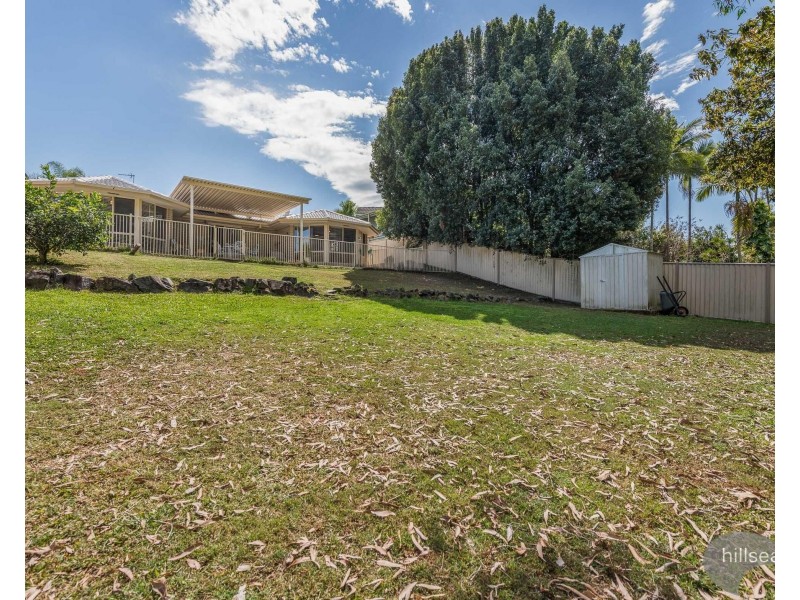 15 Corringle Close, Helensvale QLD 4212
