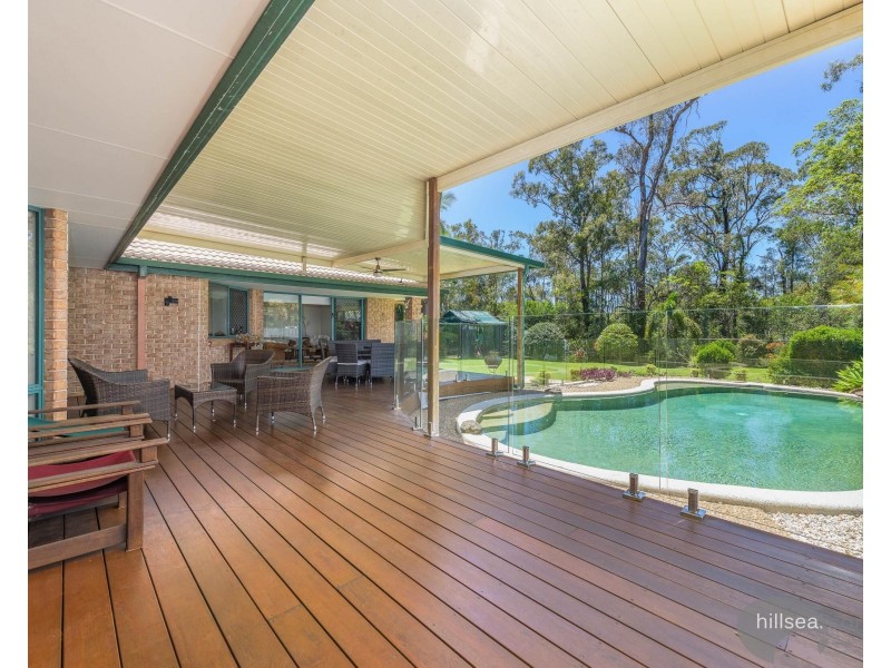 4 Poeppel Place, Helensvale QLD 4212