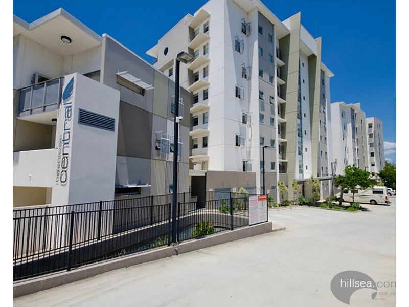 2404/111 Lindfield Road, Helensvale QLD 4212