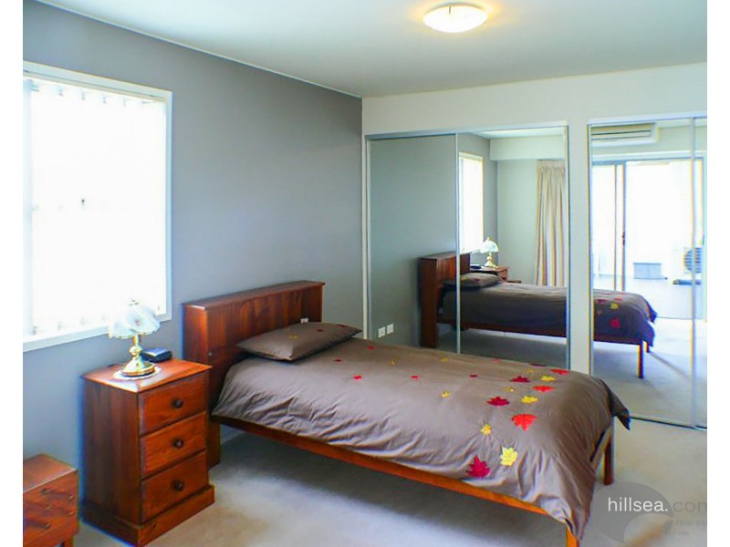 2404/111 Lindfield Road, Helensvale QLD 4212