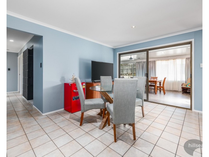 7 Maleny Place, Helensvale QLD 4212
