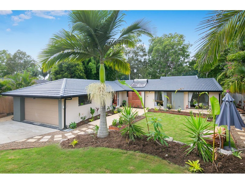 17 Ashford Road, Helensvale QLD 4212