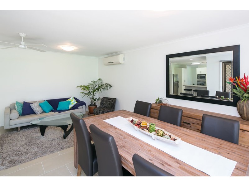 17 Ashford Road, Helensvale QLD 4212