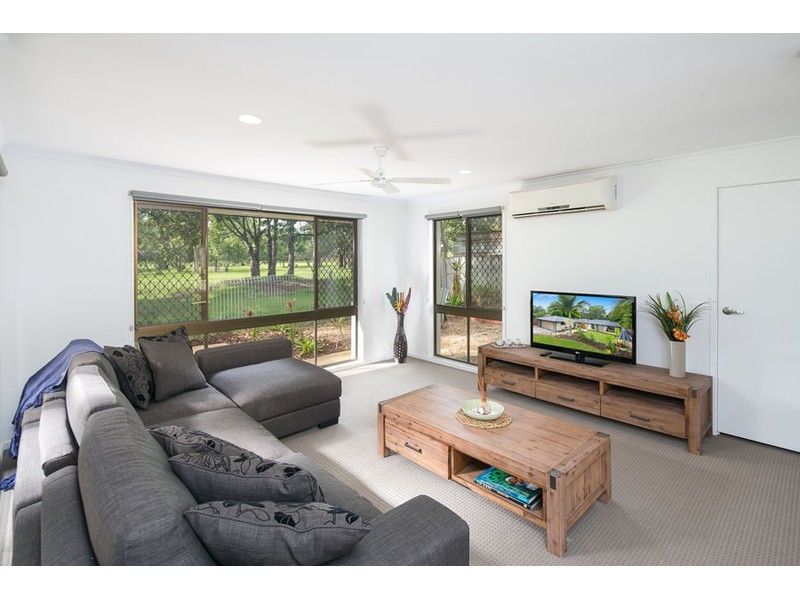 17 Ashford Road, Helensvale QLD 4212