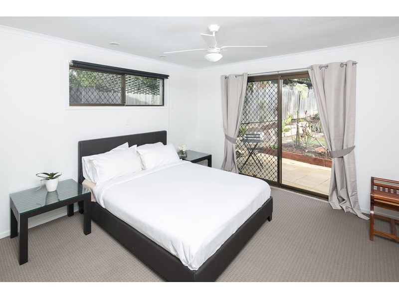 17 Ashford Road, Helensvale QLD 4212