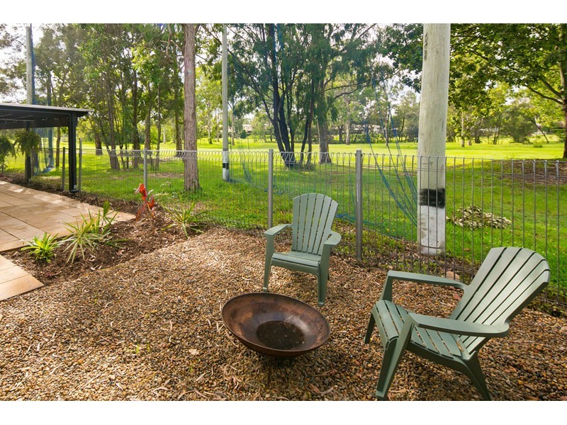 17 Ashford Road, Helensvale QLD 4212